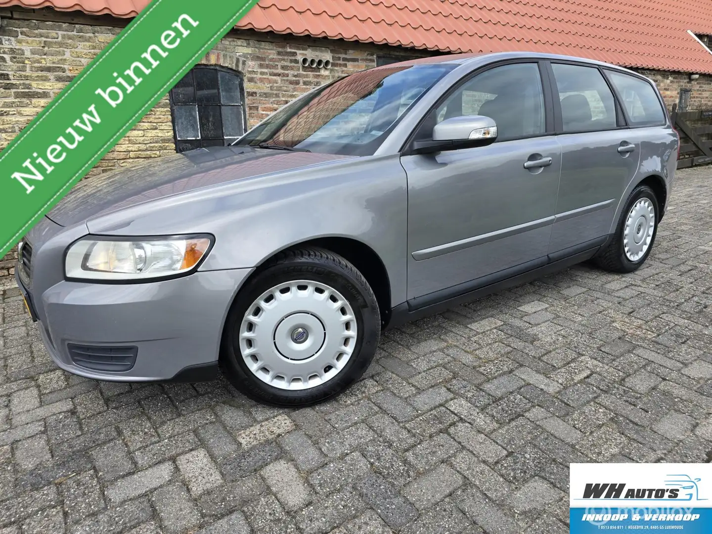 Volvo V50 1.8 Edition I Dealer onderhouden! Grijs - 1