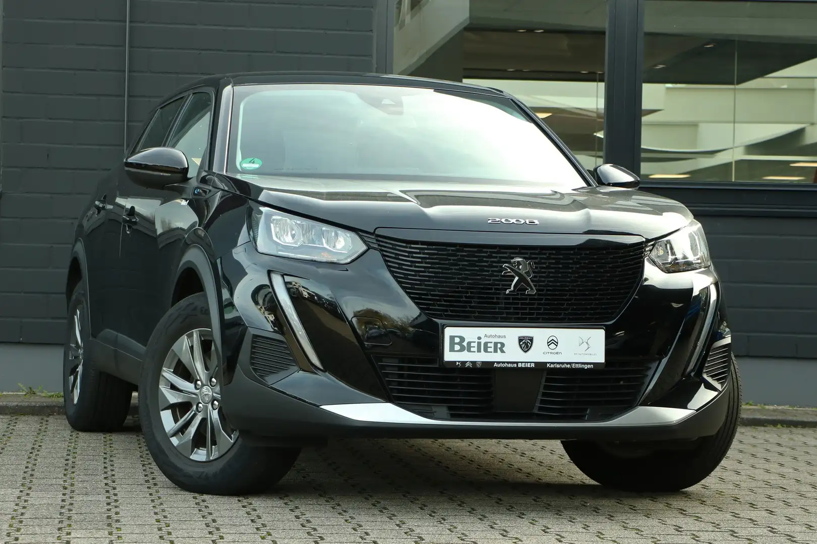 Peugeot 2008 e-Active Pack Sitzh./ Klimaau./ Kam Schwarz - 2