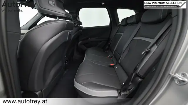 BMW iX3 50 xDrive Ansicht 4