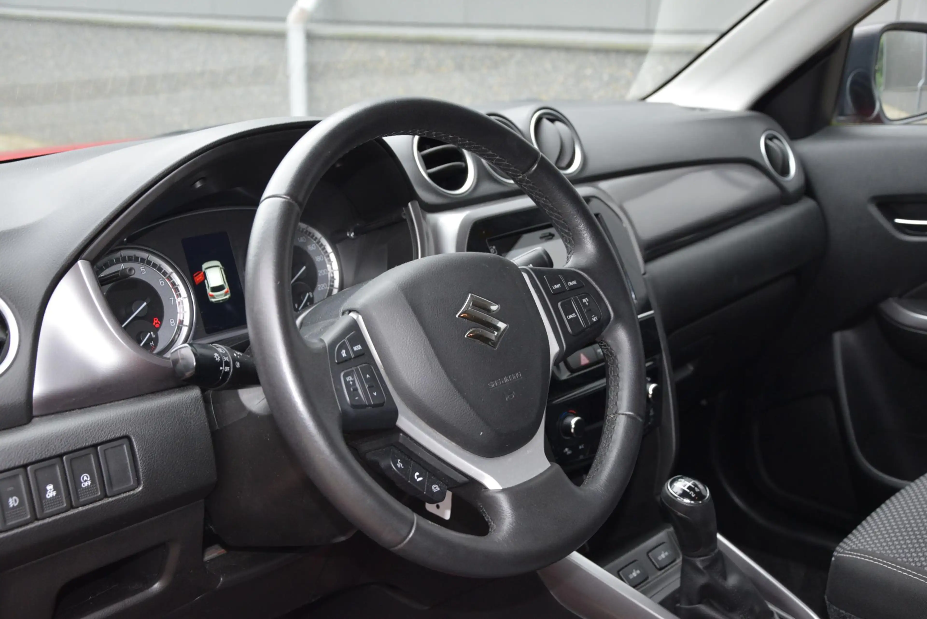 Suzuki Vitara 1.0 Boosterjet Select | dealer onderhouden | trekh — photo 9