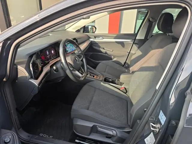 Volkswagen Golf view 23