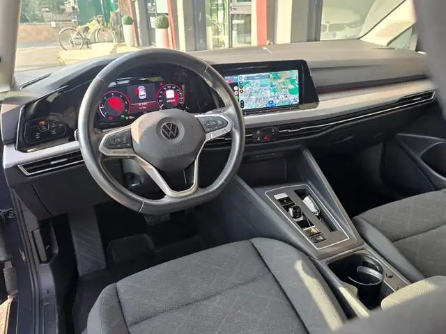 Volkswagen Golf view 25