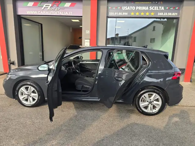 Volkswagen Golf view 21