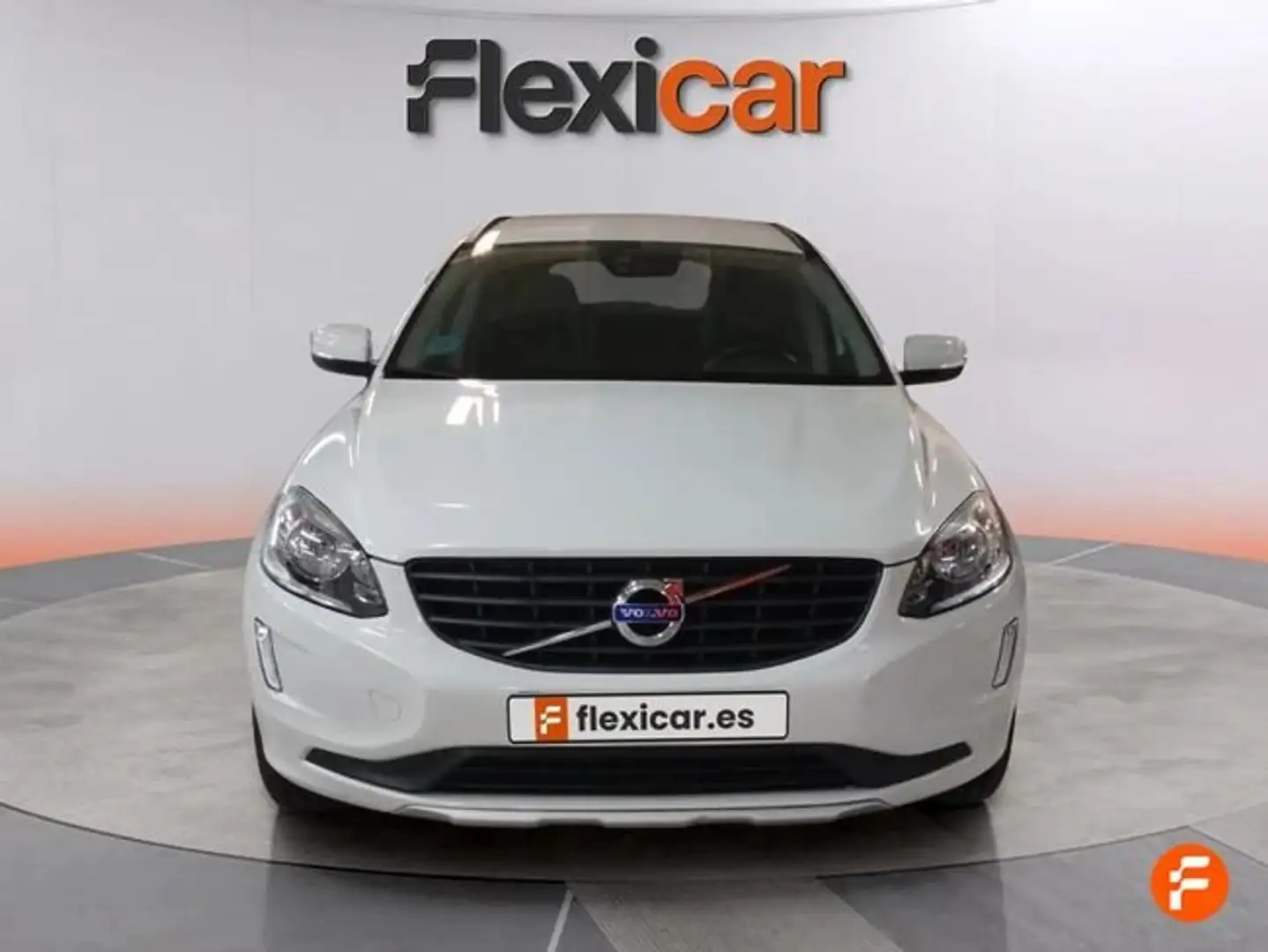 Volvo XC60 D3 Kinetic 150 Blanco - 2