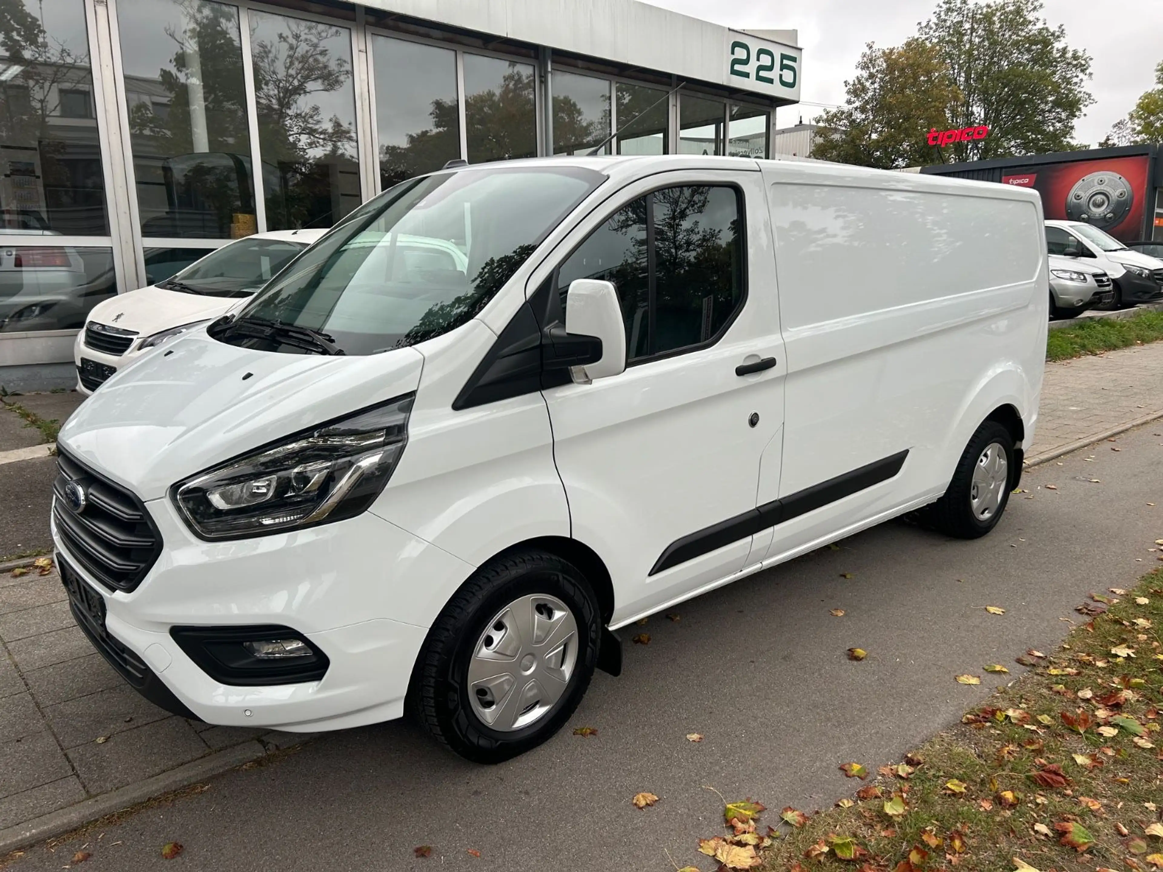 Ford Transit Custom L2 Sortimo Regale Navi Xenon PDC — photo 2