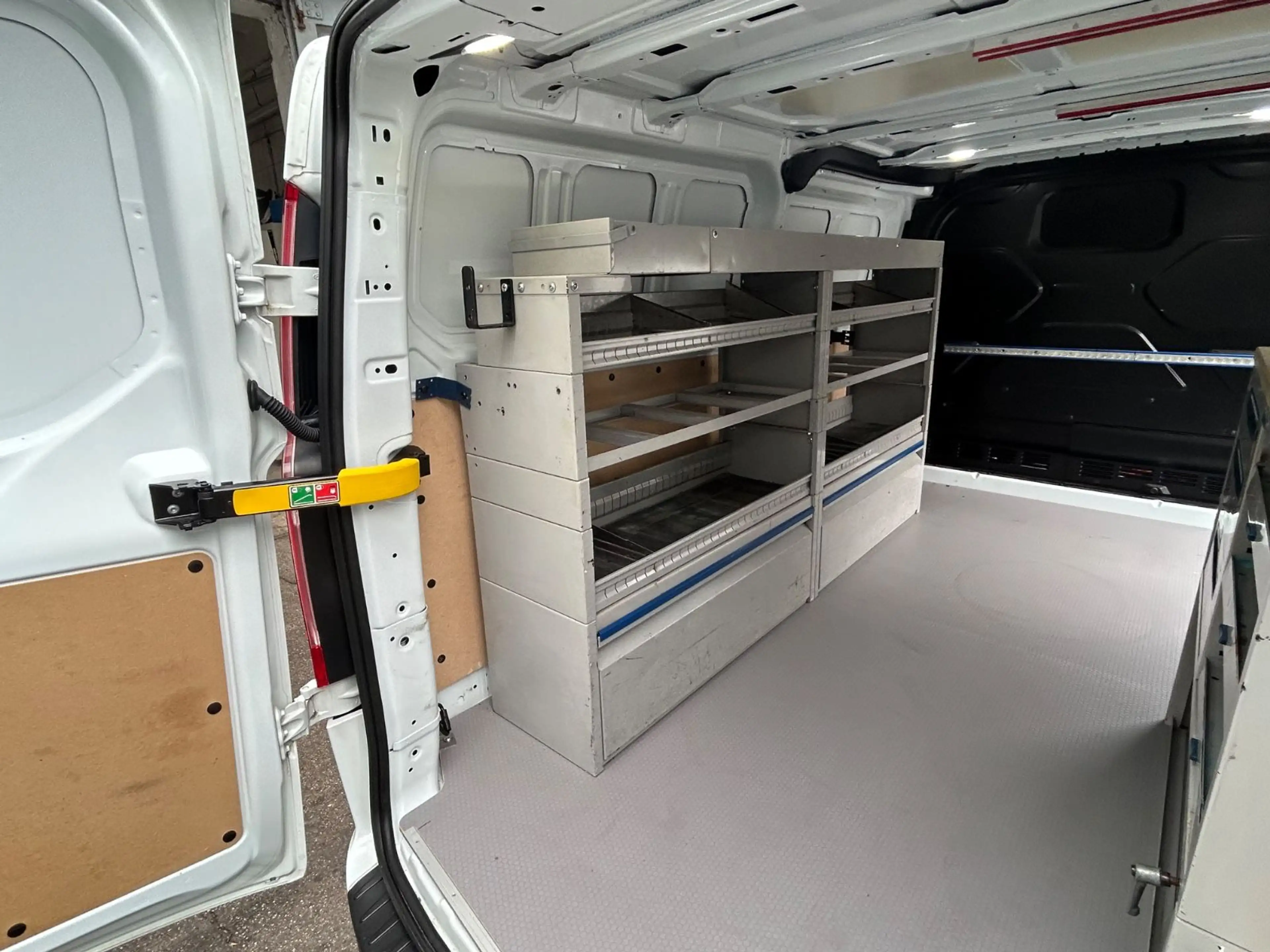 Ford Transit Custom L2 Sortimo Regale Navi Xenon PDC — photo 9