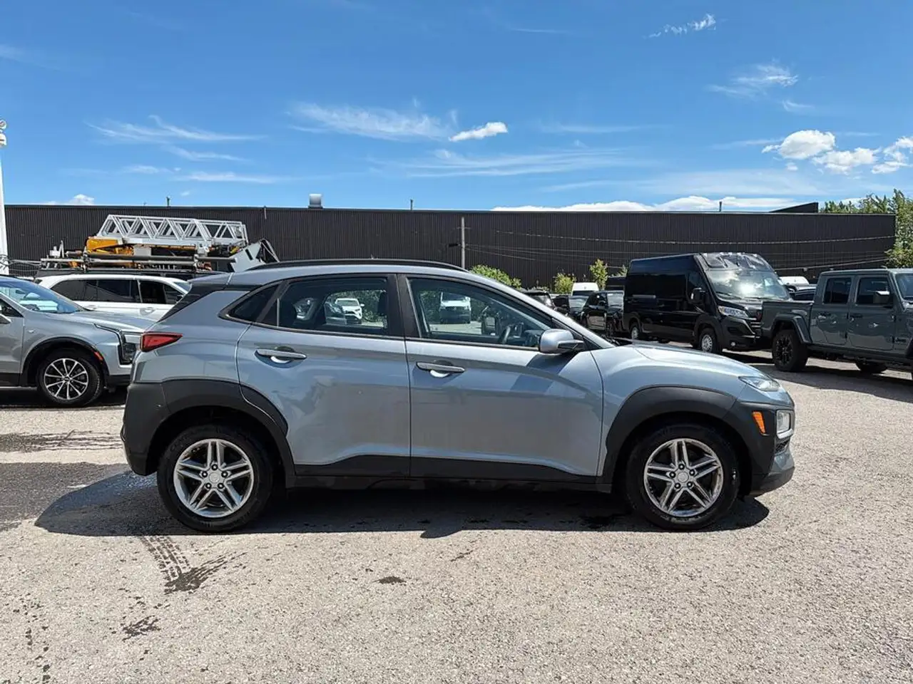 Hyundai KONA снимка Hyundai KONA