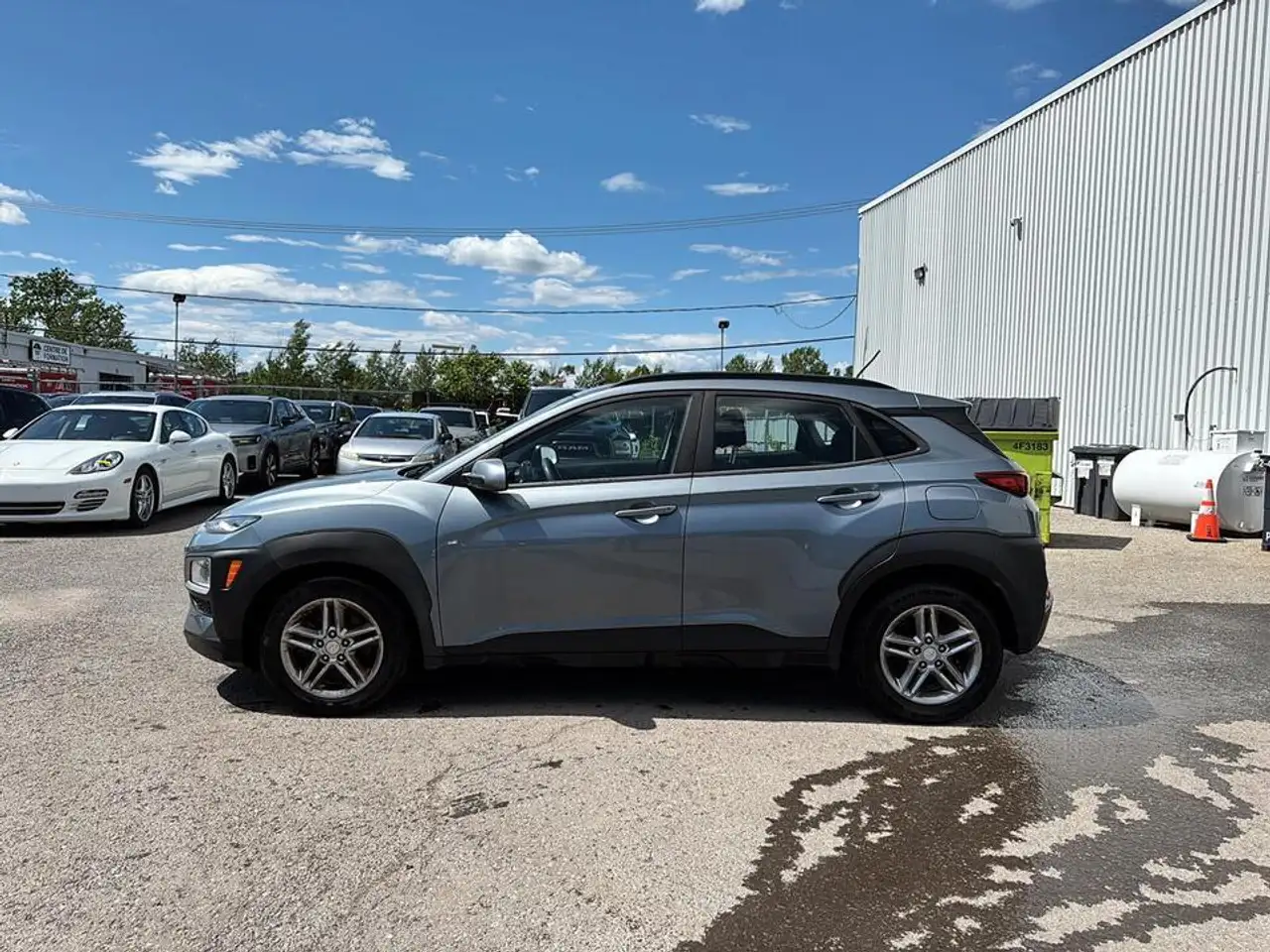 Hyundai KONA снимка Hyundai KONA