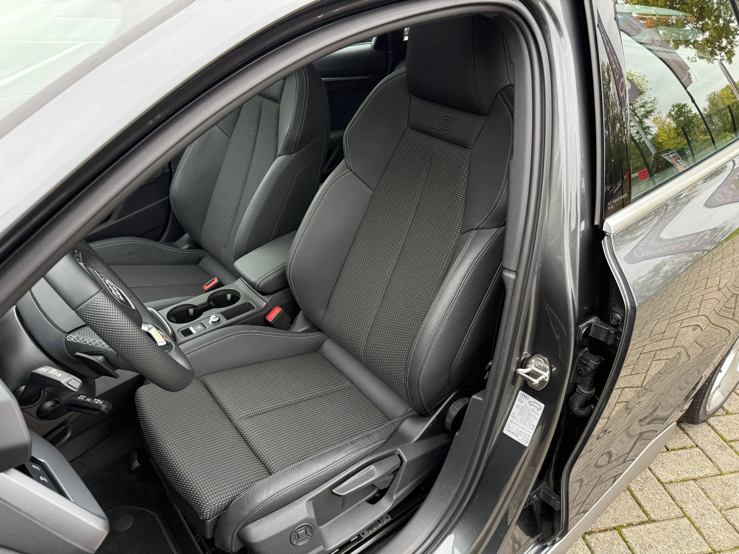 Audi A3 1.5 35 TFSI S-LINE INT/EXT SONOS PANODAK CARPLAY — 18/18