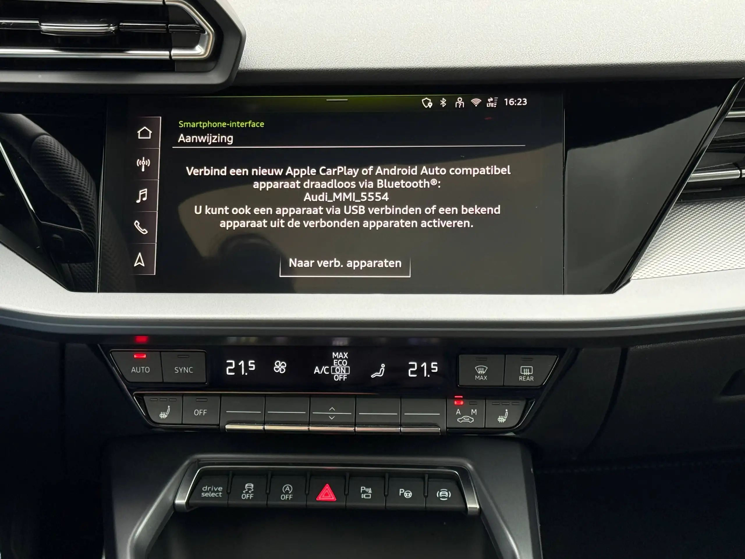 Audi A3 1.5 35 TFSI S-LINE INT/EXT SONOS PANODAK CARPLAY — 12/18
