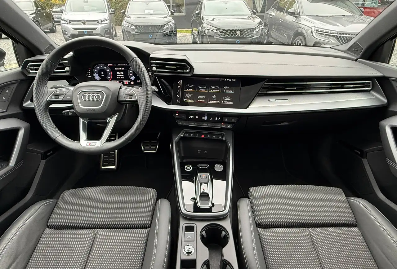 Audi A3 2026 — фото 7