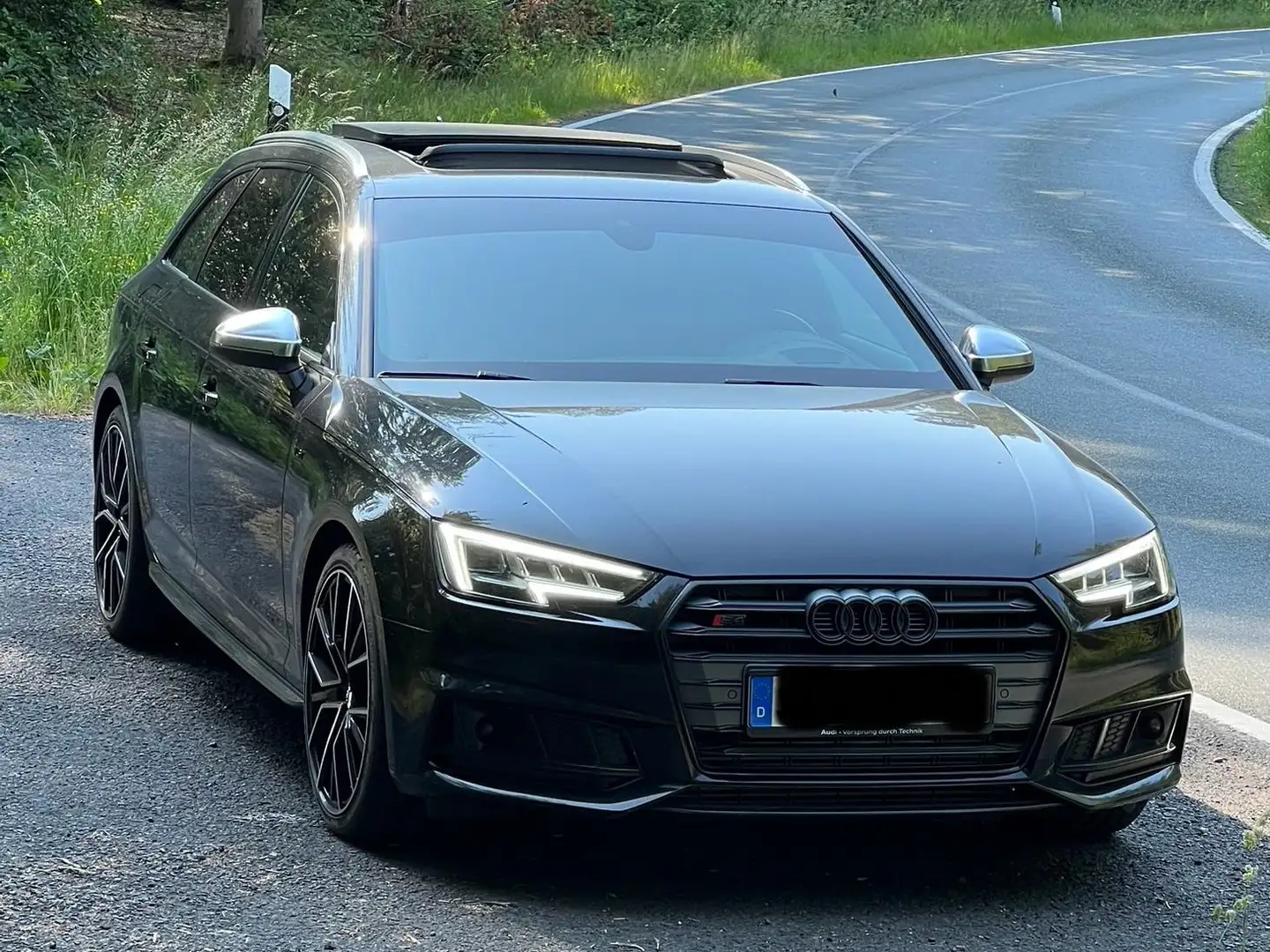 Audi S4 3.0 TFSI quattro Pano B&O Head Up Standheizung Noir - 1