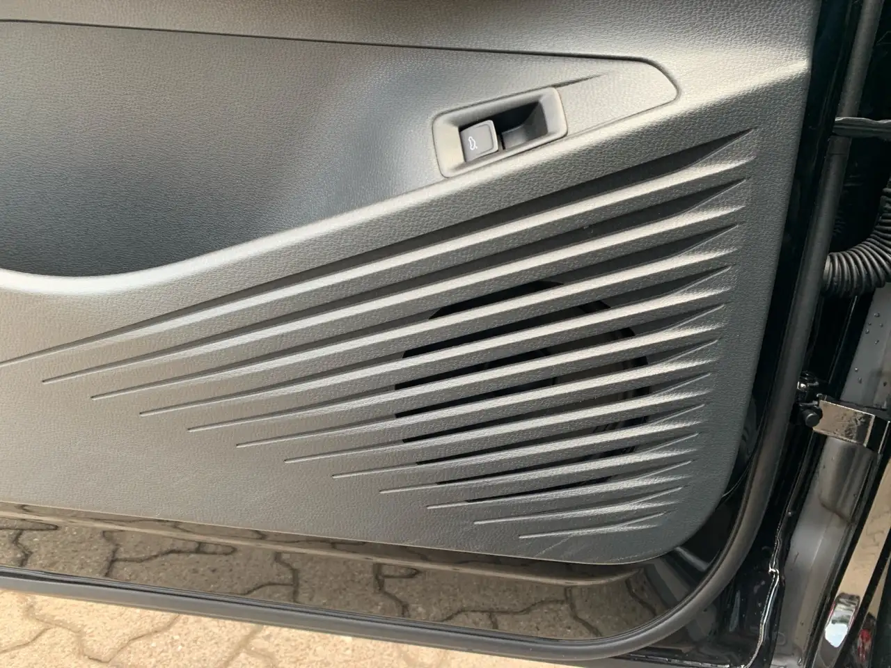 Volkswagen ID.5 Pro Performance 3,99% NAV APP 4xKAM 21" MATRIX PD, миниатюра 25