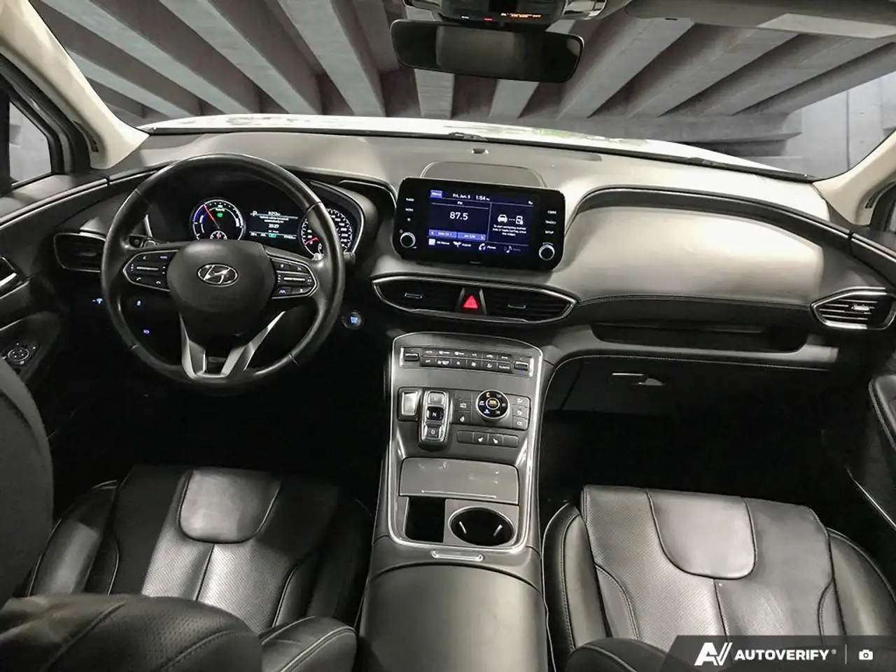 Hyundai SANTA FE снимка Hyundai SANTA FE