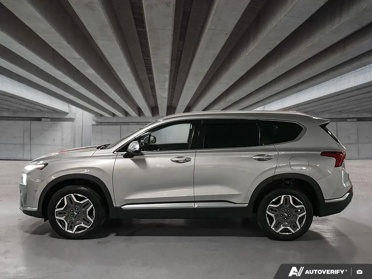 Hyundai SANTA FE снимка Hyundai SANTA FE