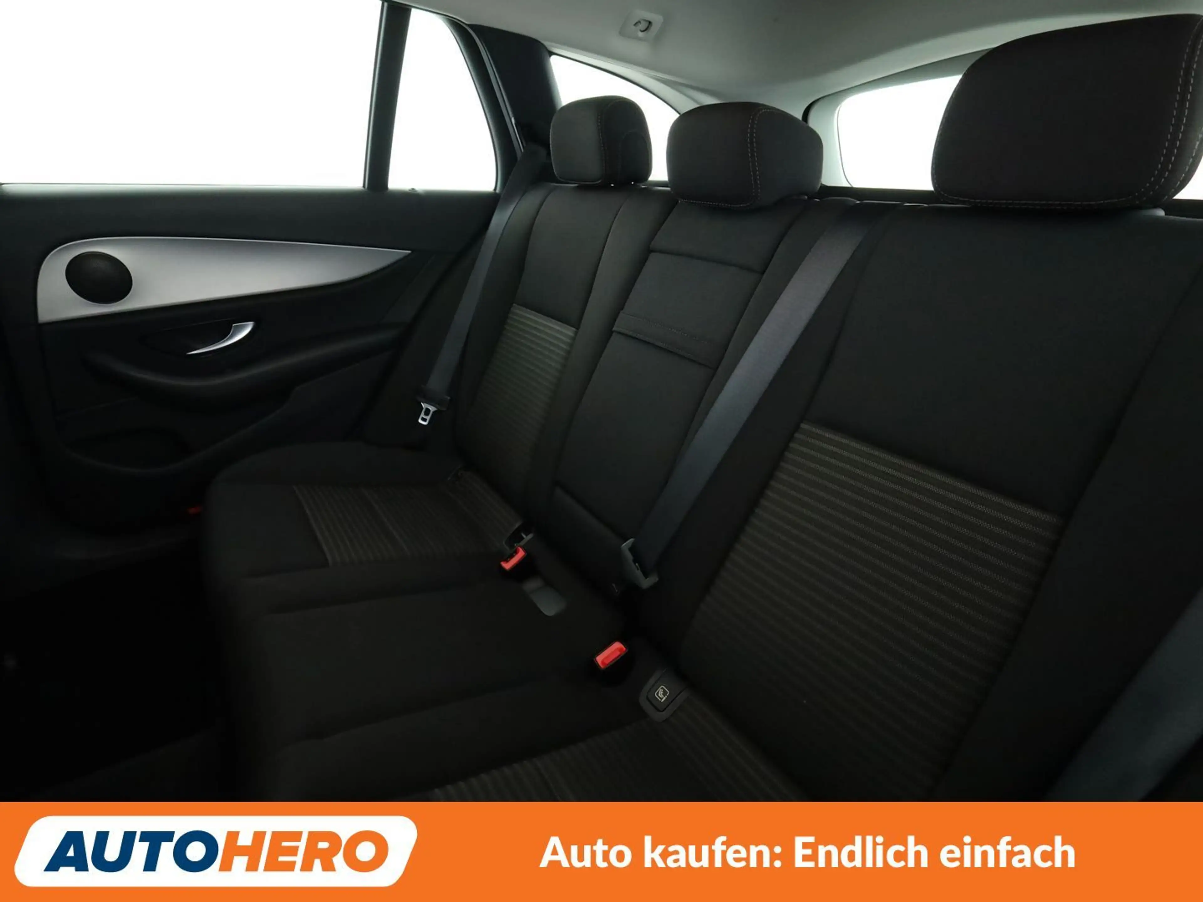 Mercedes-Benz E 250 T Avantgarde Aut.*TEMPO*CAM*KLIMA*GARANTIE* — photo 14
