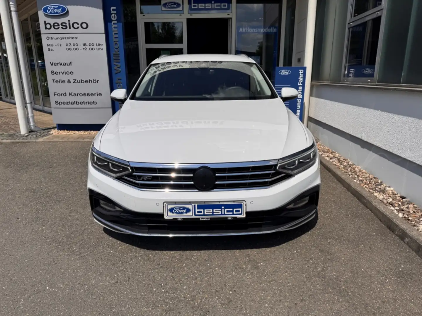 Volkswagen Passat Elegance+ABT+AHK+NAV+MatrixLED+DAB+PDC+LMF Blanco - 2