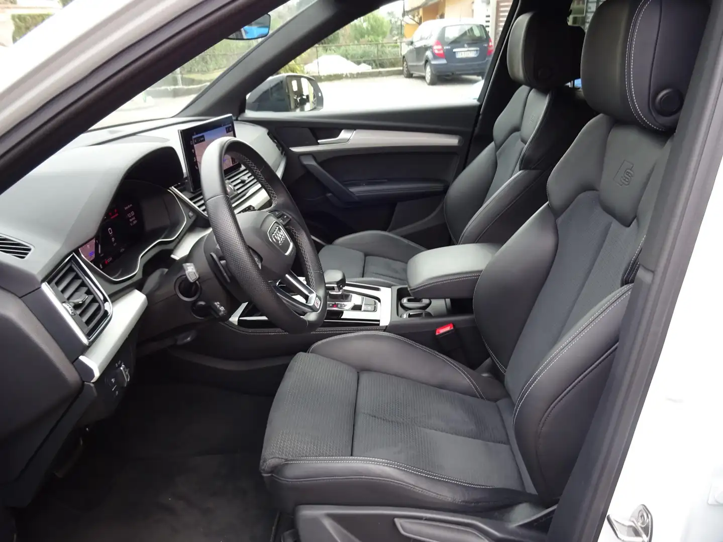 Audi Q5 2.0 Tdi 204 cv S tronic S-Line -Matrix- Sport "20" Bianco - 2