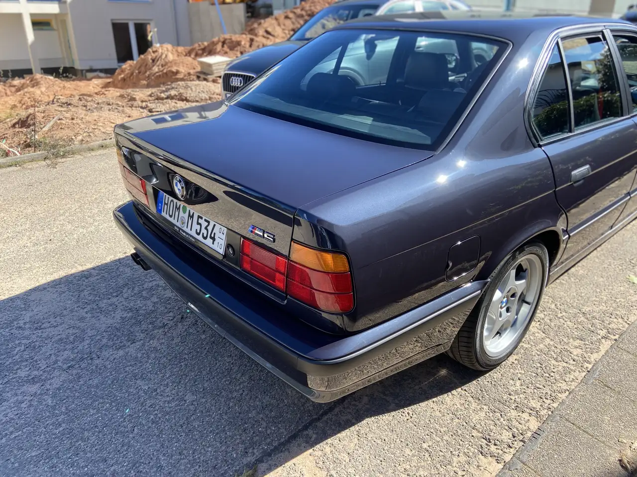 BMW M5 3,6L Macaoblau Top Zustand - Vollleder Schwarz, foto 3