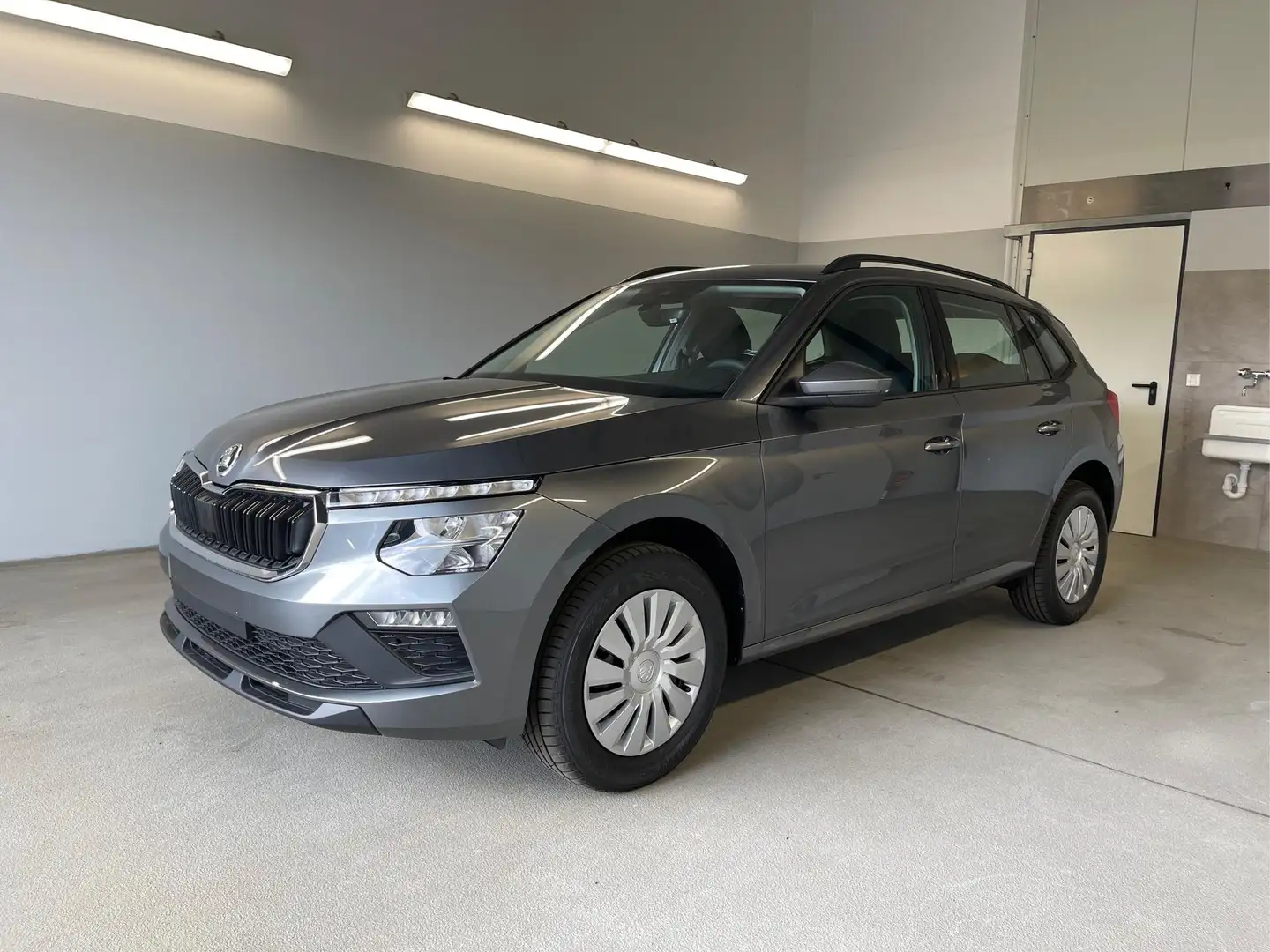 Skoda Kamiq Facelift 95PS Sitzheizung+App-Connect 1.0 TSI 7... Grigio - 1