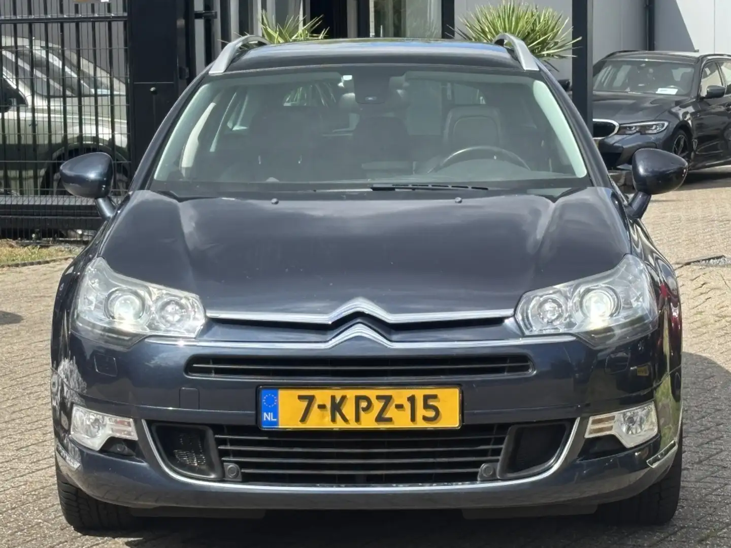 Citroen C5 Tourer 3.0 HDi Exclusive 2013 Automaat Xenon Blauw - 2