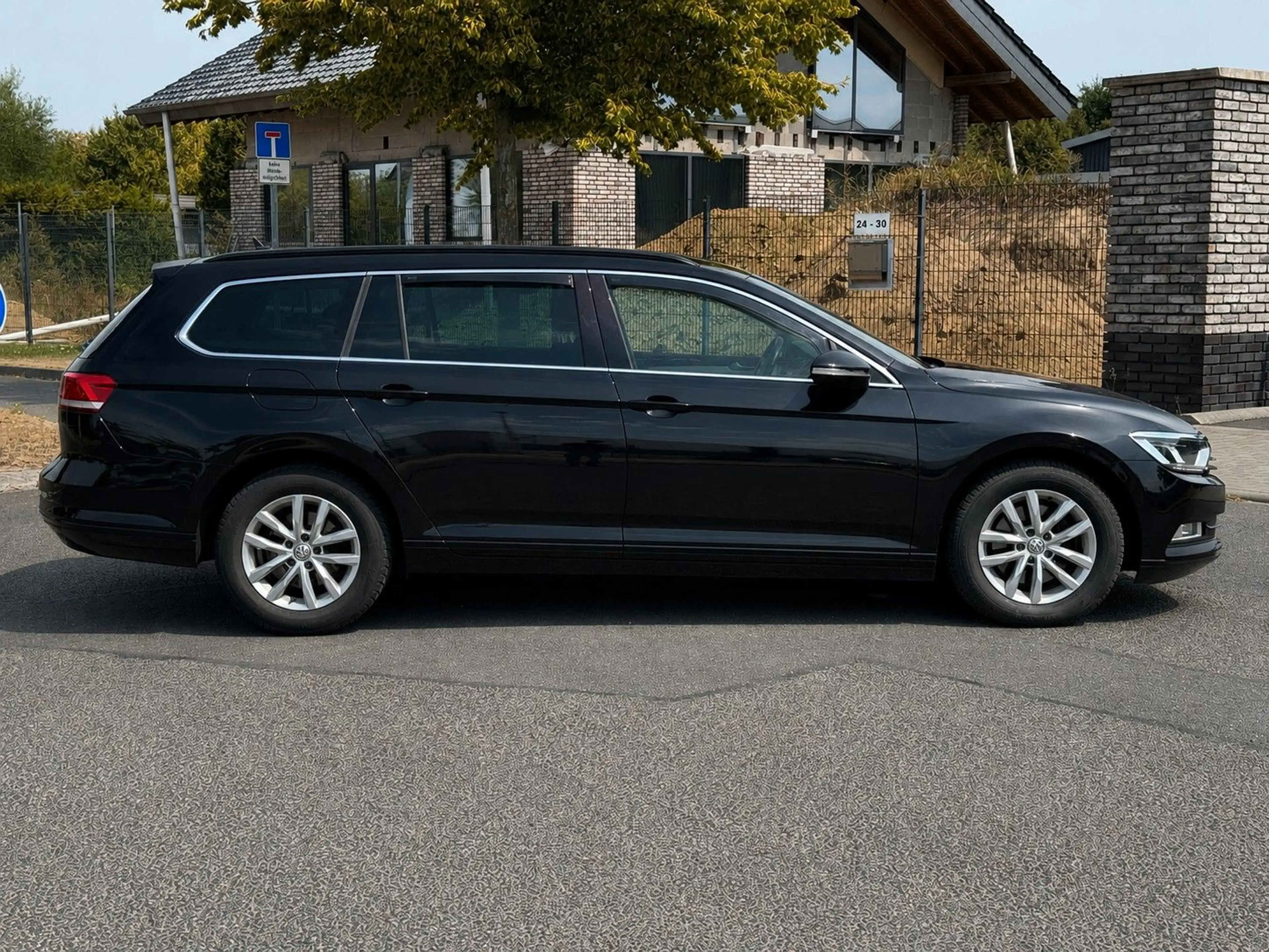 Volkswagen Passat Variant Comfortline BMT *Garantie*Autom.* — photo 8