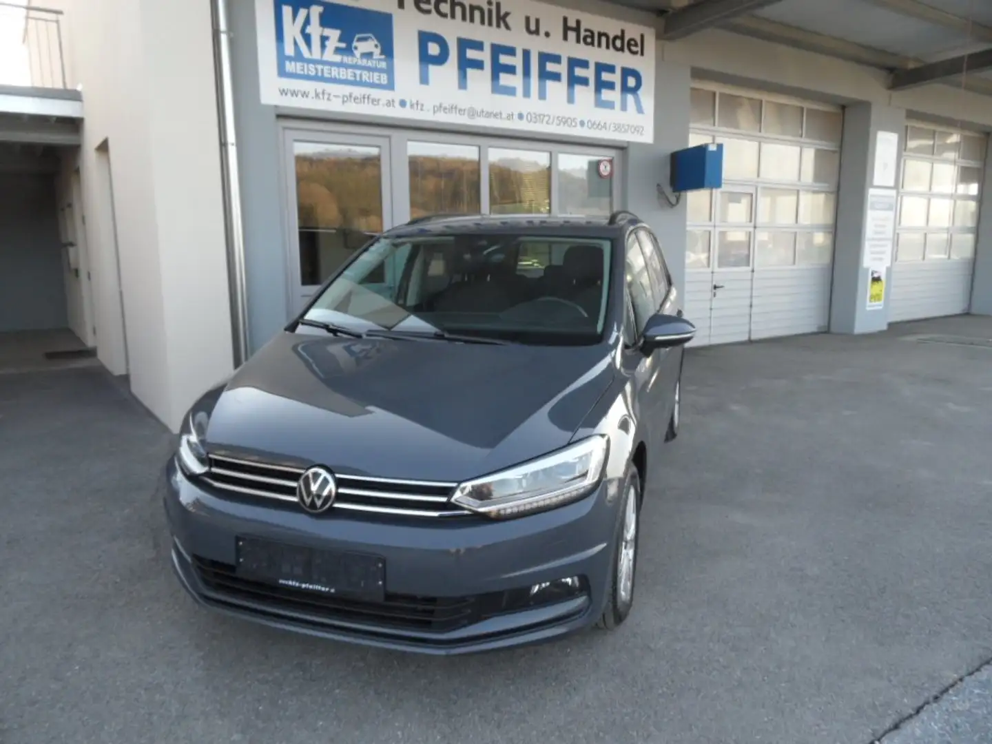 Volkswagen Touran Touran Comfortl. 2,0 TDI*****AHV, LED, PDC, Kamera Grau - 1