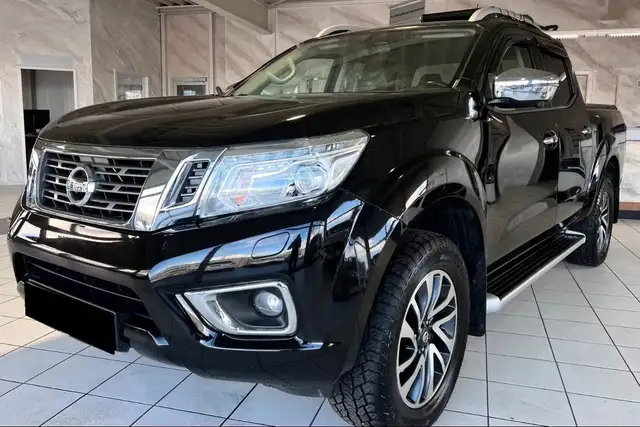 Nissan Navara Navara 2.3 dci d.cab Tekna 4wd 190cv auto my18