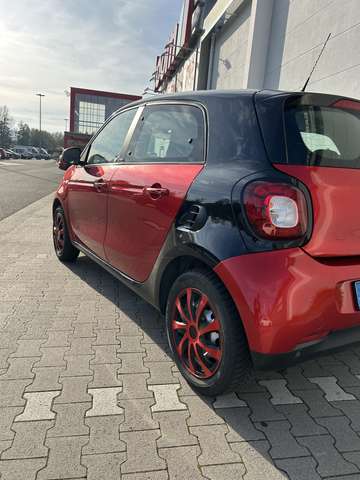 smart forFour Basis 52 kW (453.042) // „Rennsemmel“