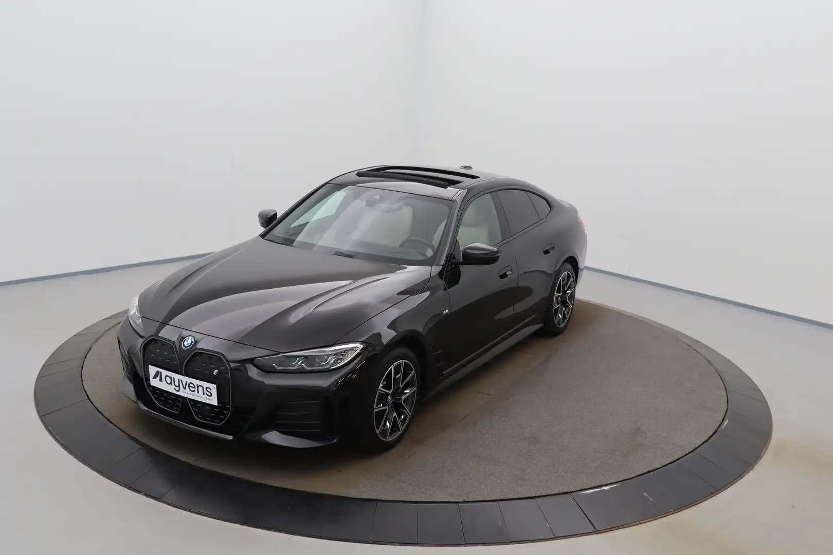 BMW i4 eDrive40 M-Sport Business Comfort LEDER/CUIR LED G Noir - 1