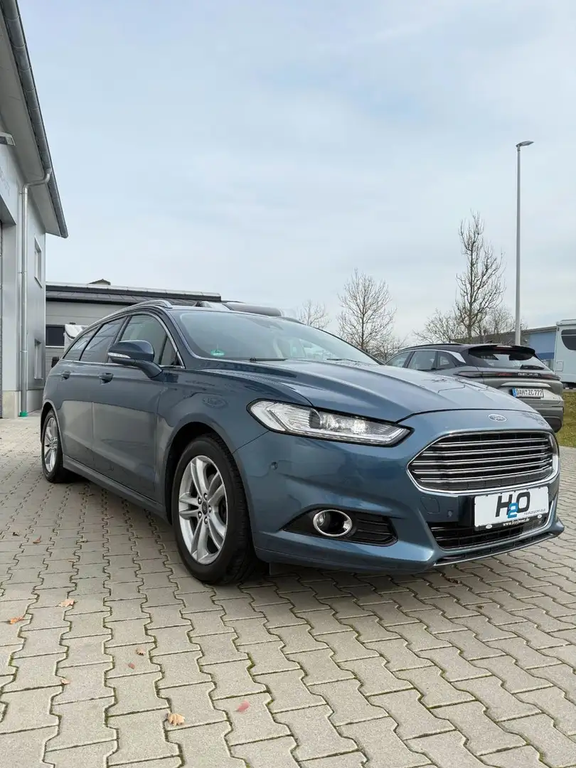 Ford Mondeo Turnier Titanium Blauw - 1