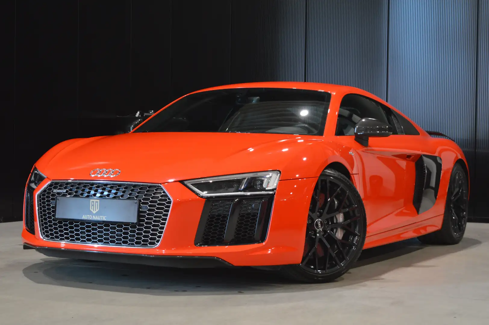 Audi R8 5.2i V10+ Quattro 54.000 km - Audi history Rot - 1