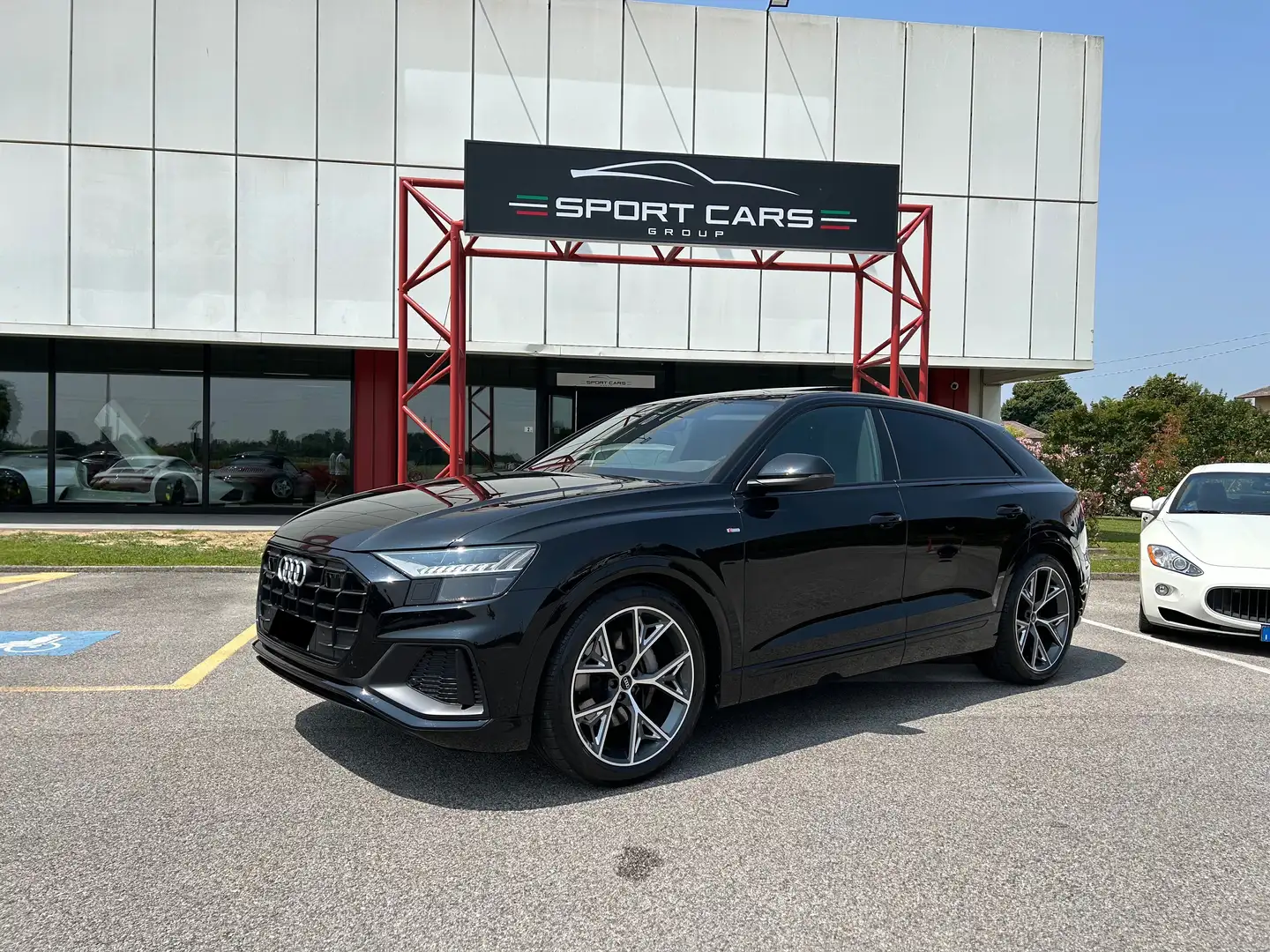 Audi Q8 Q8 50 3.0 tdi mhev ASSE STERZ  TETTO  RADAR Nero - 1