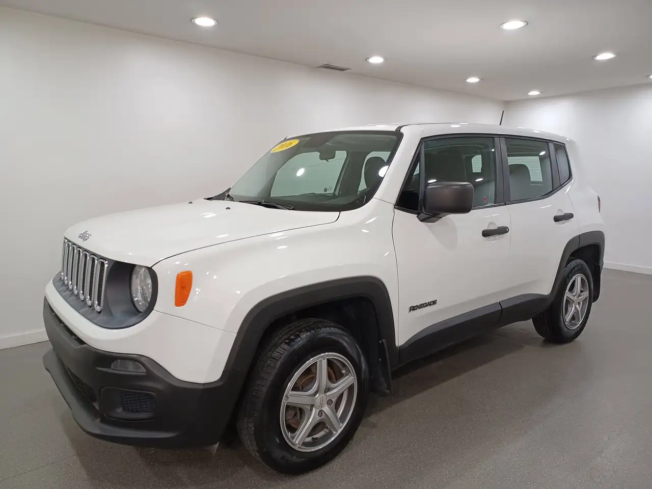 Jeep Renegade снимка Jeep Renegade