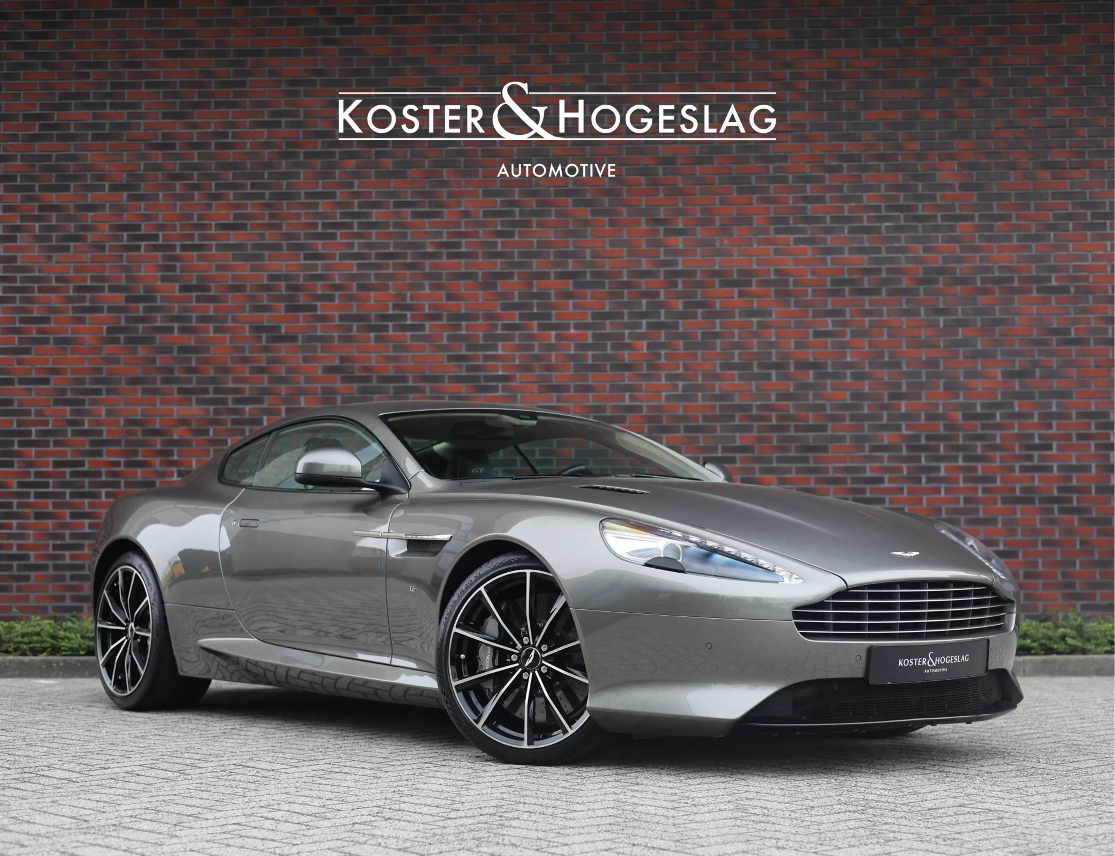 Aston Martin DB9 5.9 V12 GT | Scintilla Silver - One-77 stuur