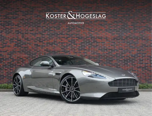 Aston Martin DB9 5.9 V12 GT | Scintilla Silver - One-77 stuur