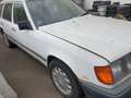 Mercedes-Benz E 200 W124 TE Blanc - thumbnail 2