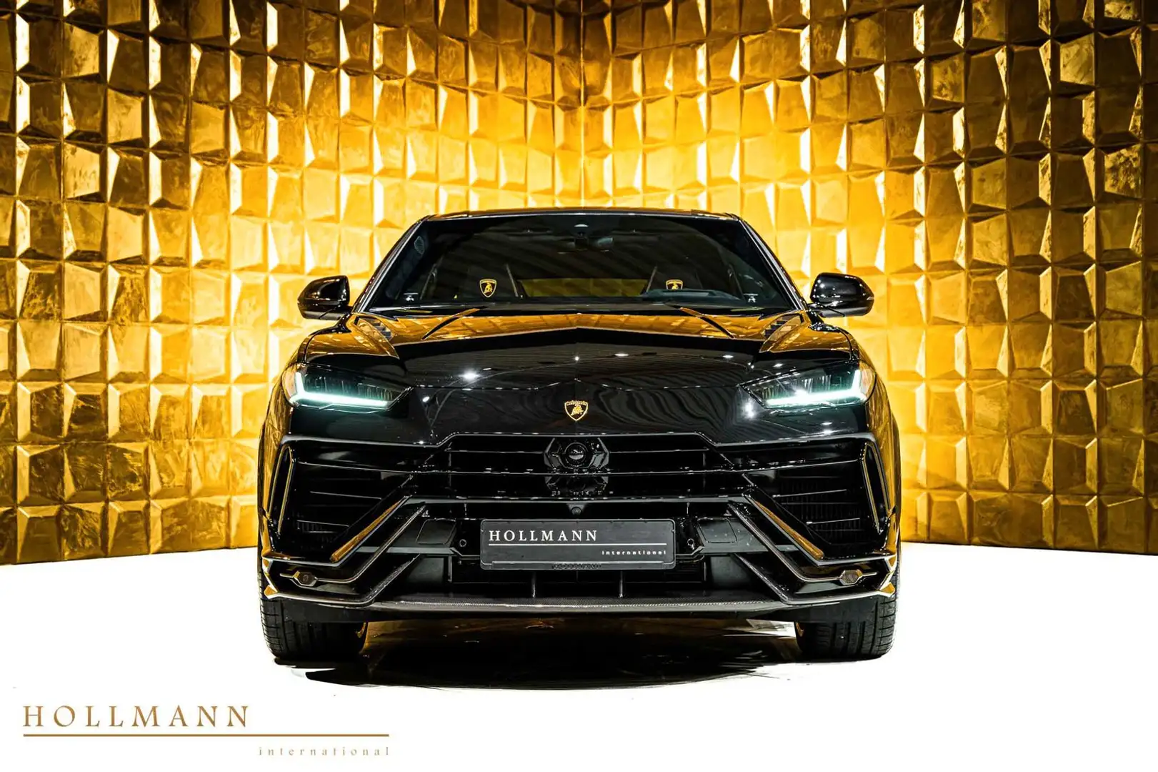 Lamborghini Urus PERFORMANTE + CARBON + 3D B&O + PANORAMA Schwarz - 2