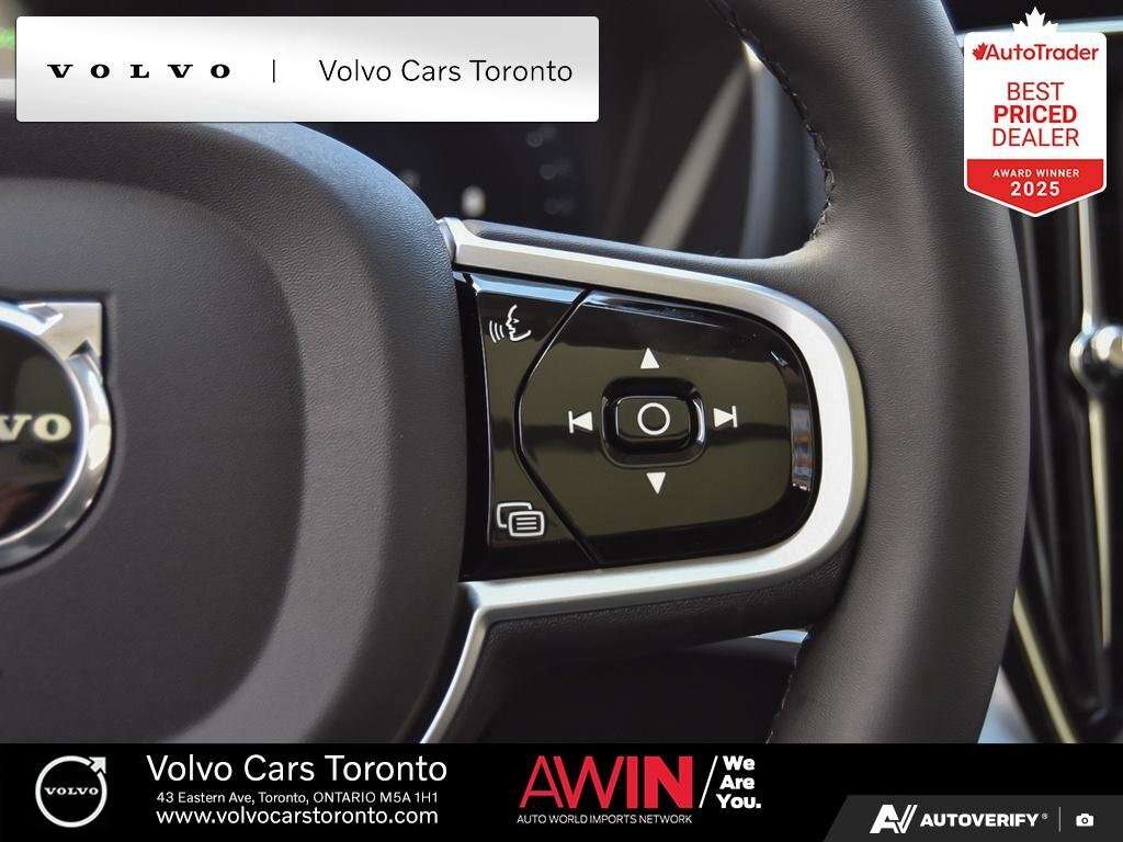 2026 Volvo XC90 B6 AWD Ultra Dark Theme 7-Seater thumb 31