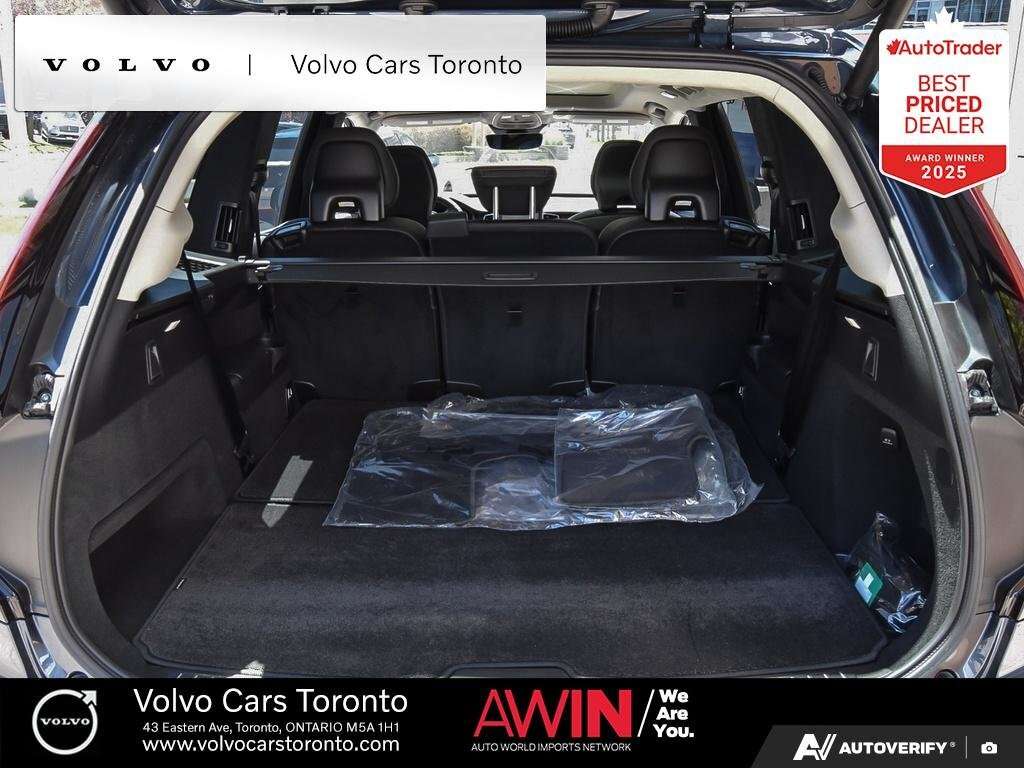 2026 Volvo XC90 B6 AWD Ultra Dark Theme 7-Seater thumb 24