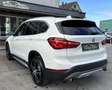 BMW X1 xDrive 20 d xLine *M-LENKRAD* HEAD UP* NAVI*19"ALU Weiß - thumbnail 5