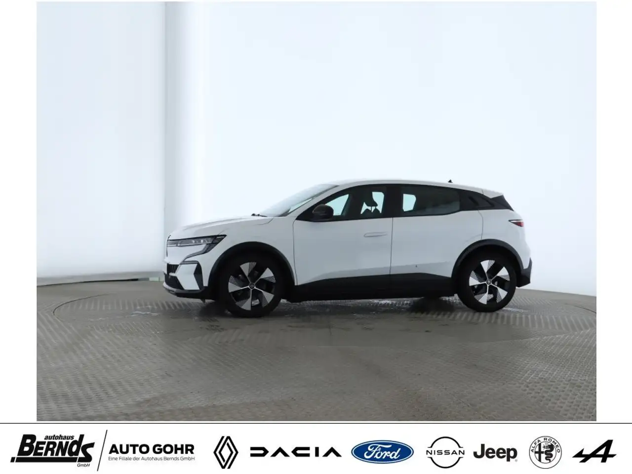 Renault Megane E-Tech EV40 130hp boost charge Equilibre KLIMAAUTO. PDC 32