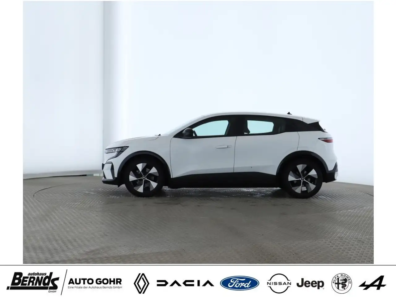 Renault Megane E-Tech EV40 130hp boost charge Equilibre KLIMAAUTO. PDC 31