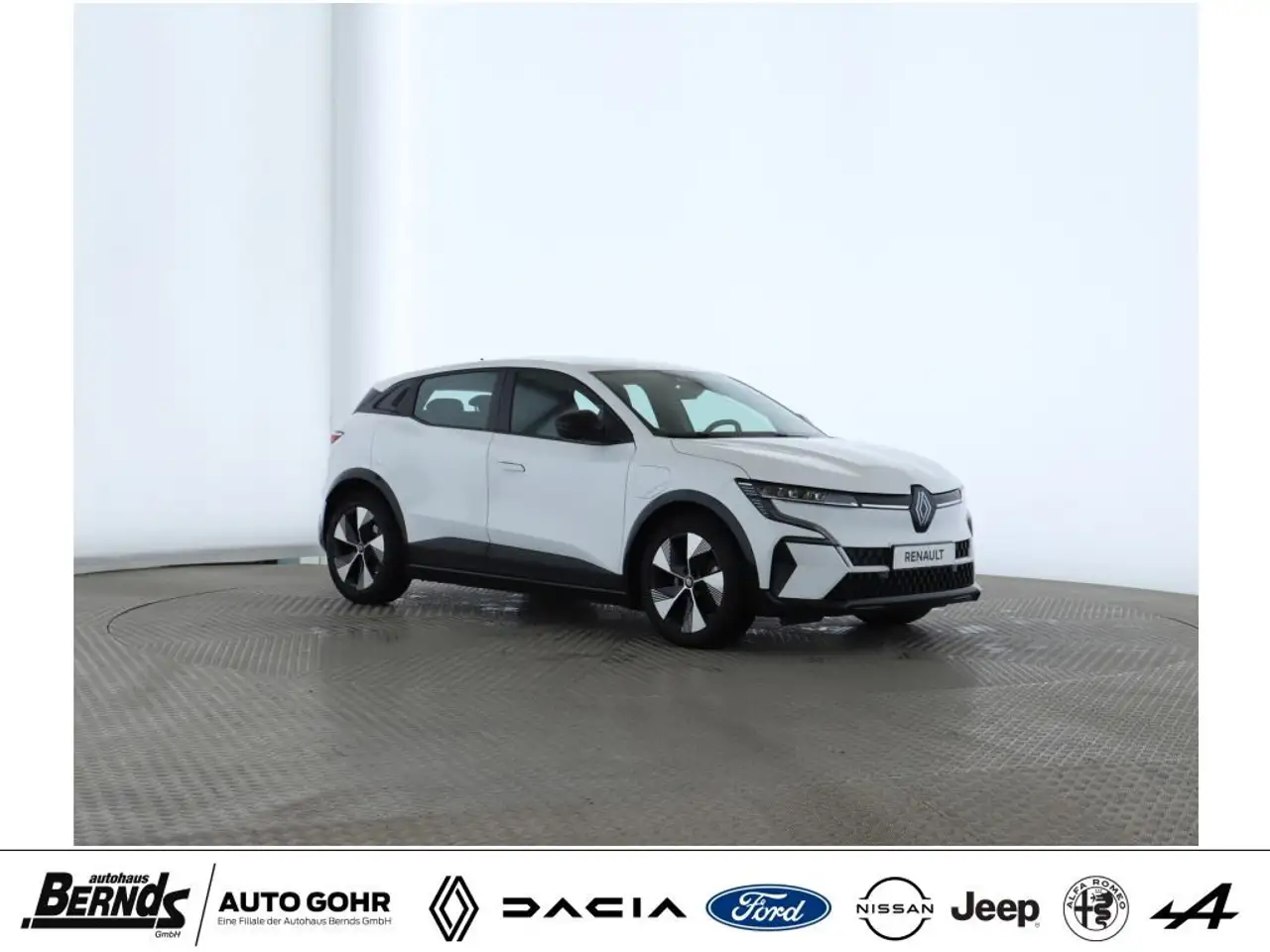 Renault Megane E-Tech EV40 130hp boost charge Equilibre KLIMAAUTO. PDC 3