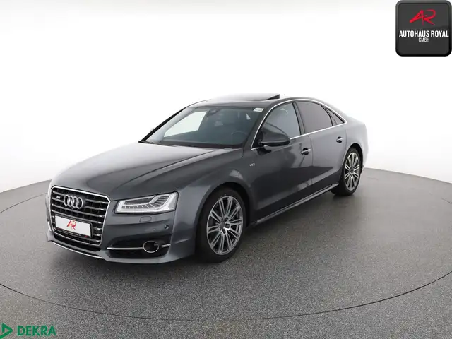 Audi S8 S8 4.0 TFSI qu NACHTSICHT,360GRAD,HUD,STANDHEIZ