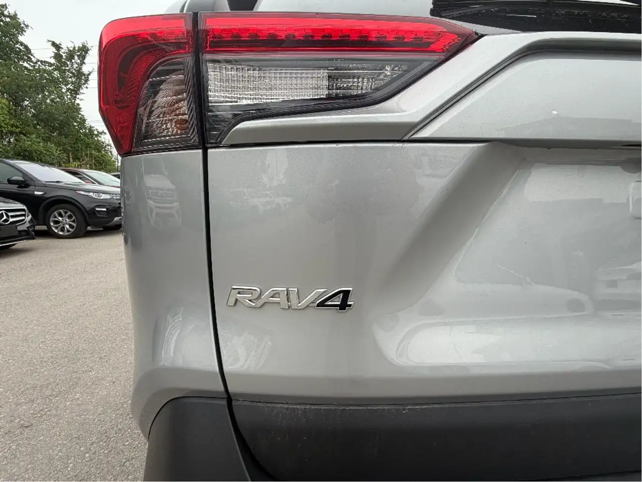 Toyota RAV 4 photo Toyota RAV 4