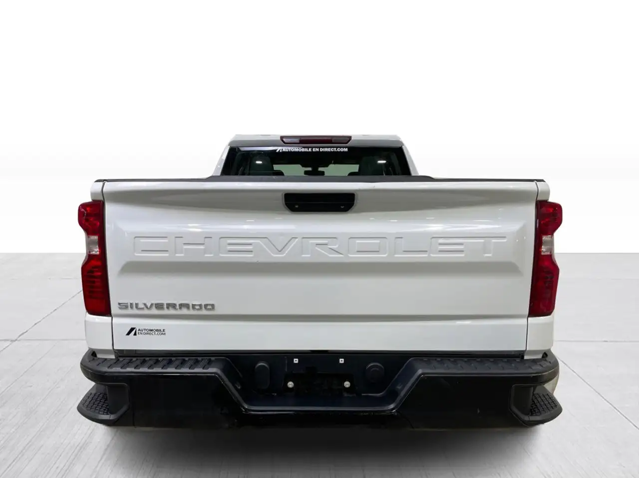 Chevrolet Silverado 1500 снимка Chevrolet Silverado 1500