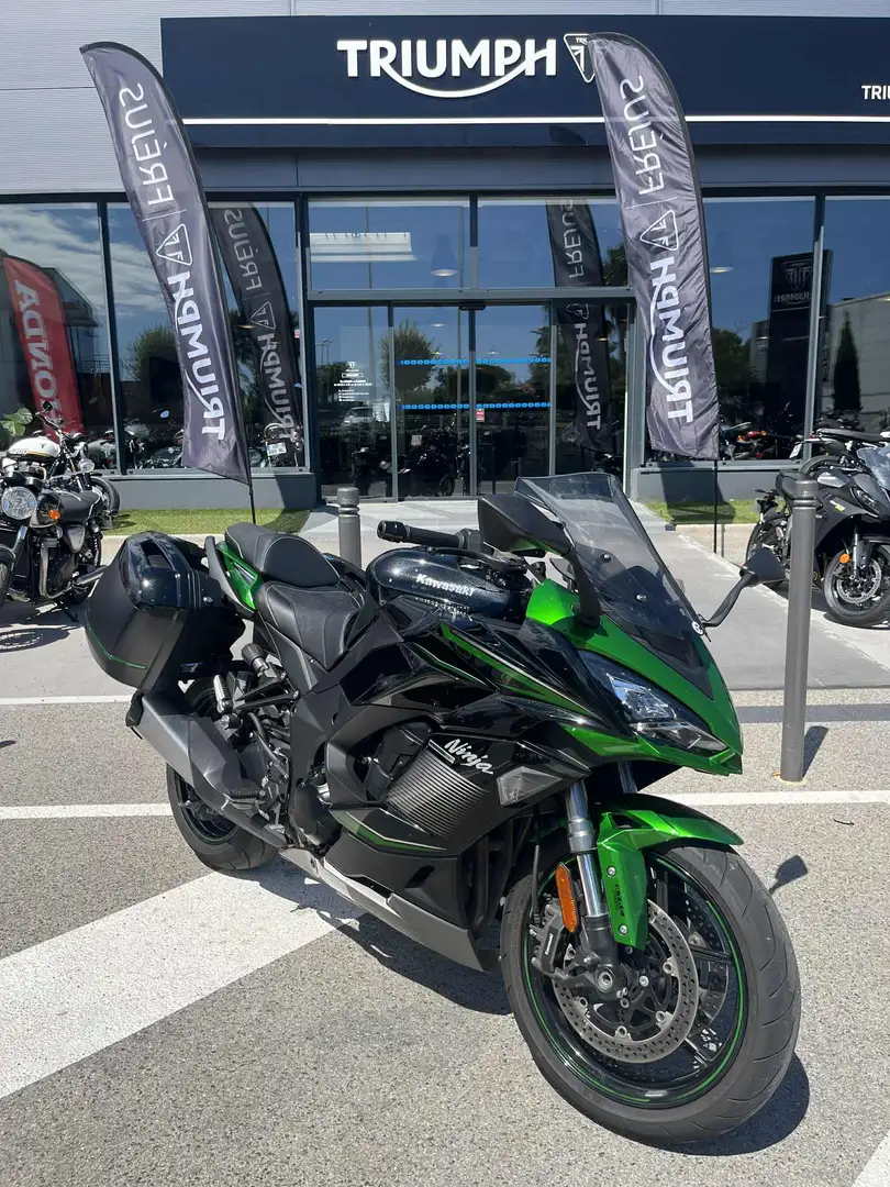 Kawasaki Ninja 1000SX - 2