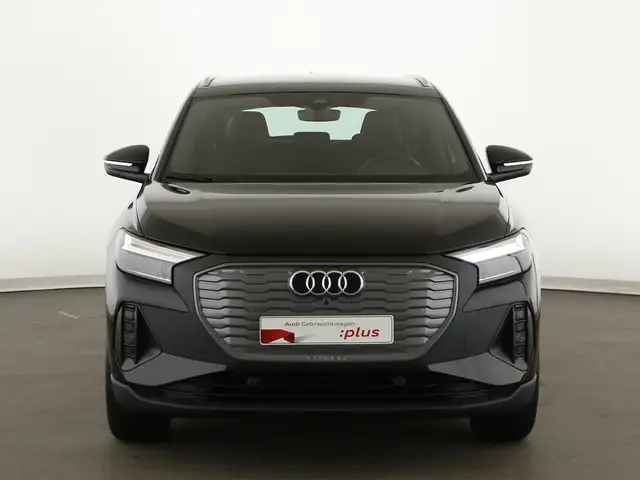 Audi Q4 E-Tron view 3