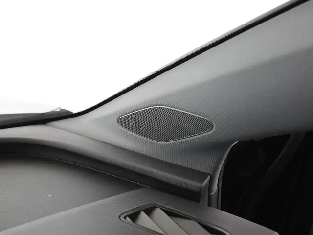 Audi Q4 E-Tron view 14